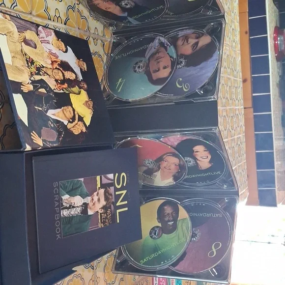 Complete First 2 Seasons Of Saturday Night Live On DVD - Picture 6 of 8